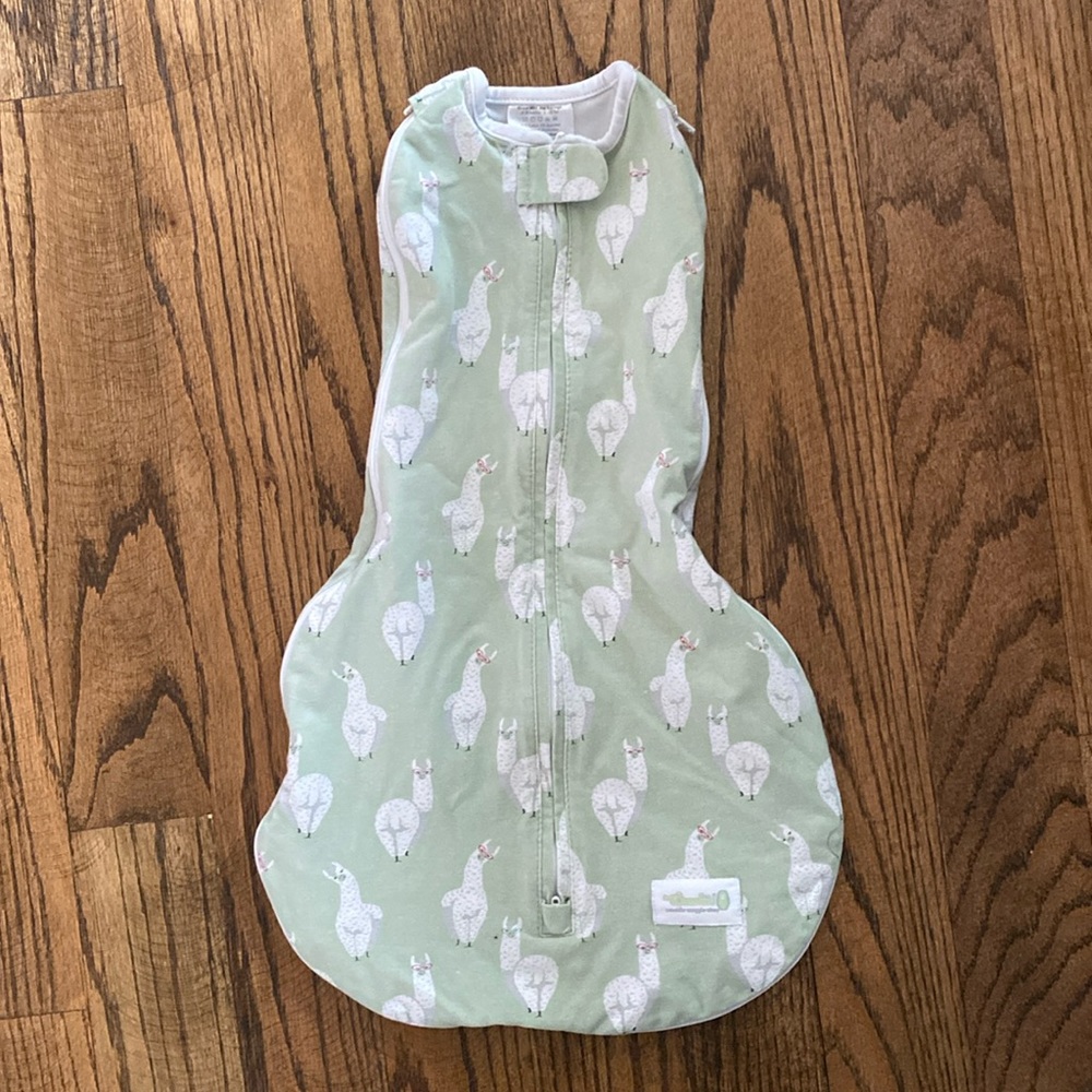 Woombie Grow with Me swaddle/sleepsack